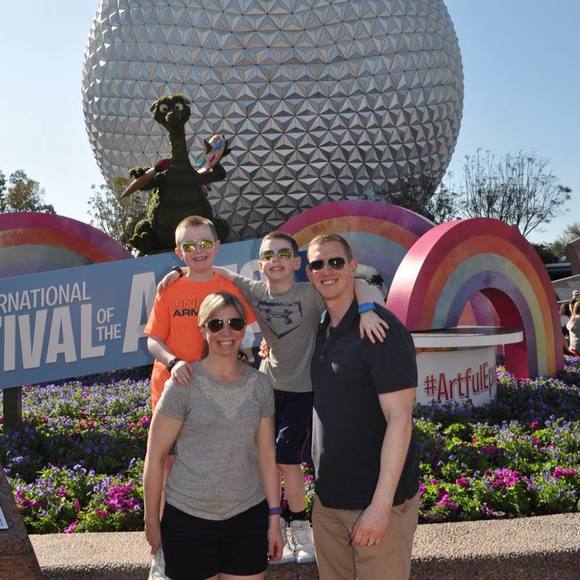 Meet your Posher, Michele - Picture 1 of 1